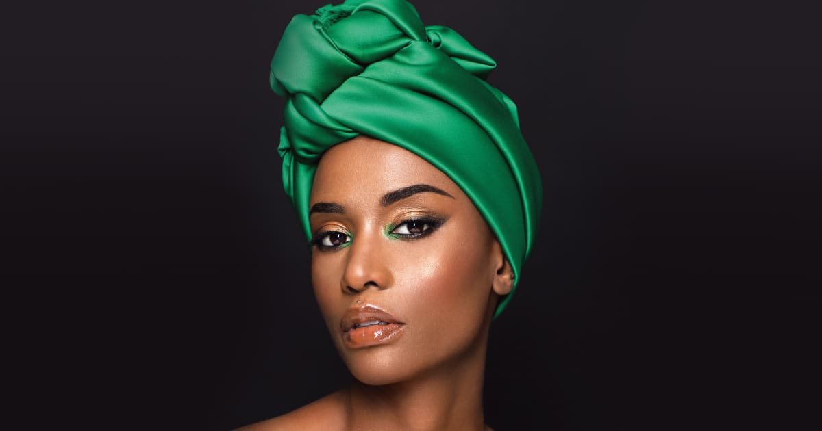 Your guide to applying eye make up
