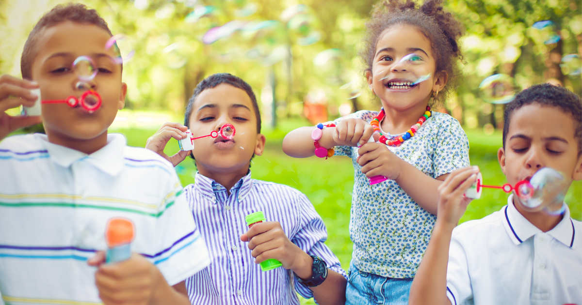 12Dec_____How-to-keep-the-kids-busy-during-the-holidays-2