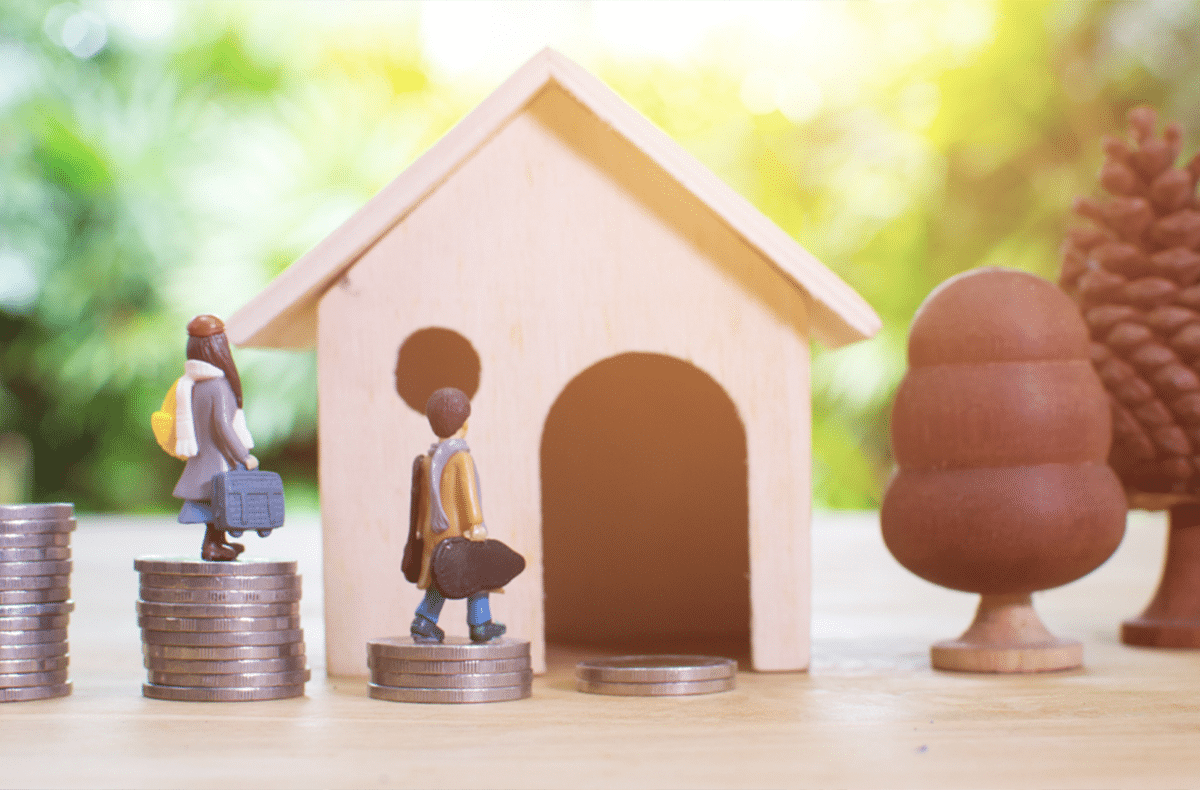 The basics of buying a franchise and how to know if its right for you